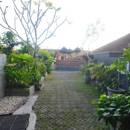 Apartament Bougainvillea Canggu Zewnętrze zdjęcie